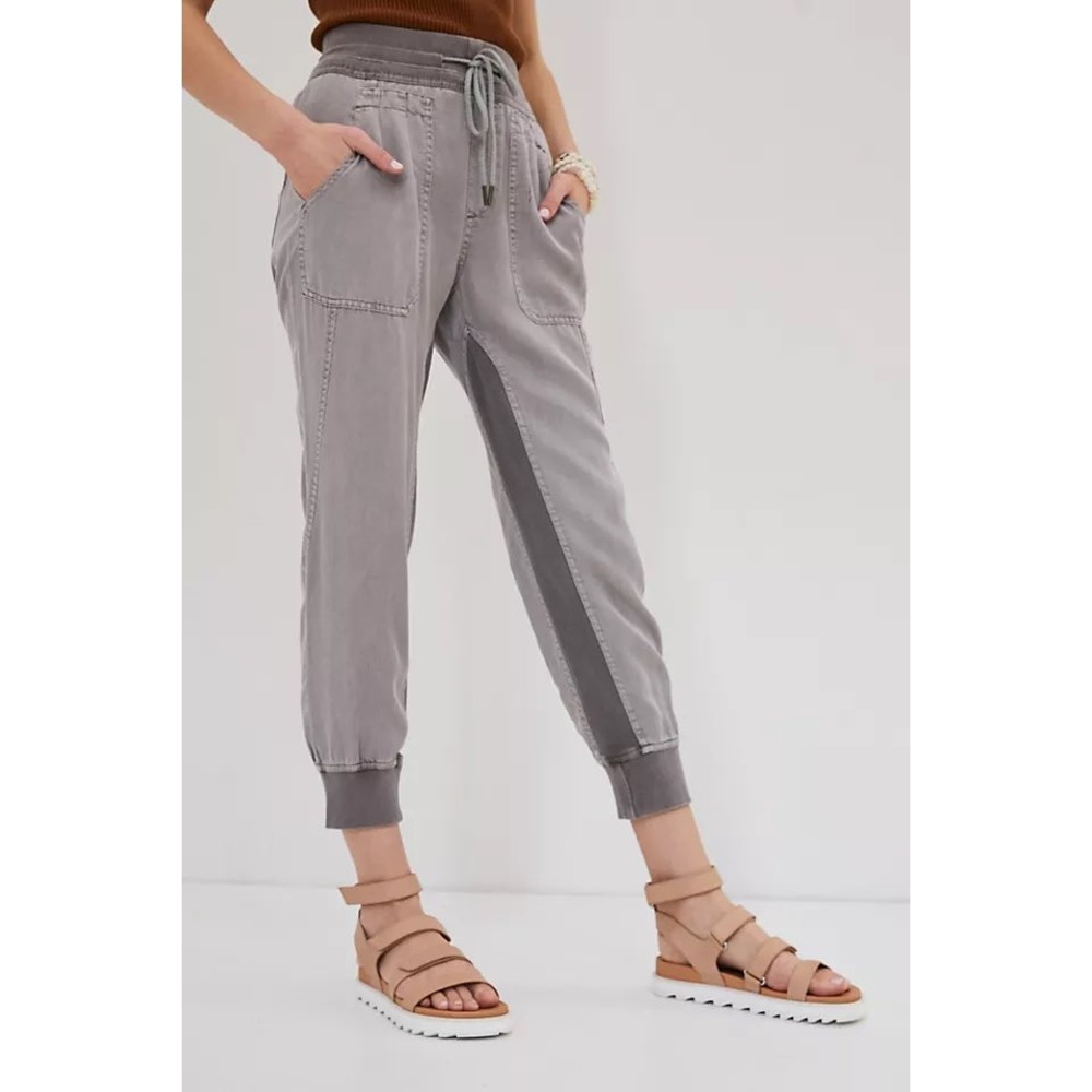 By Anthropologie The Nomad Joggers Size Medium